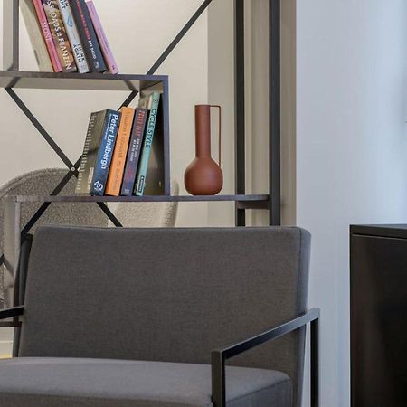 Acropolis Magenta Luxury Suites Atene Esterno foto