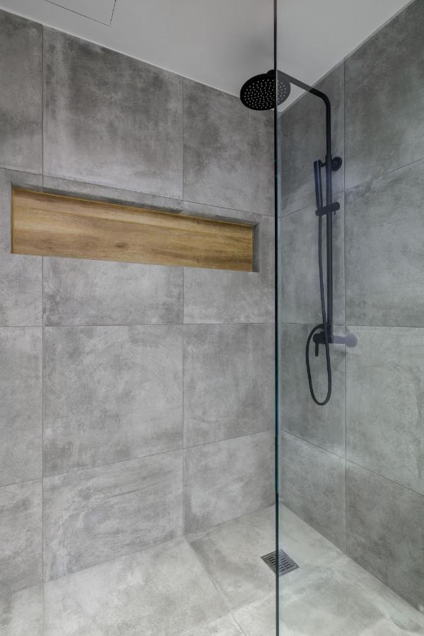 Acropolis Magenta Luxury Suites Atene Esterno foto