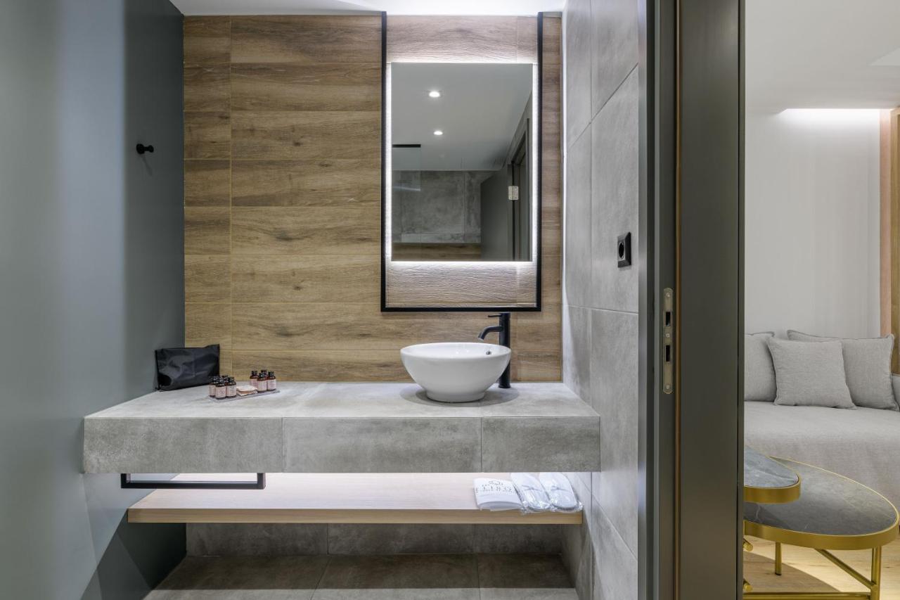Acropolis Magenta Luxury Suites Atene Esterno foto