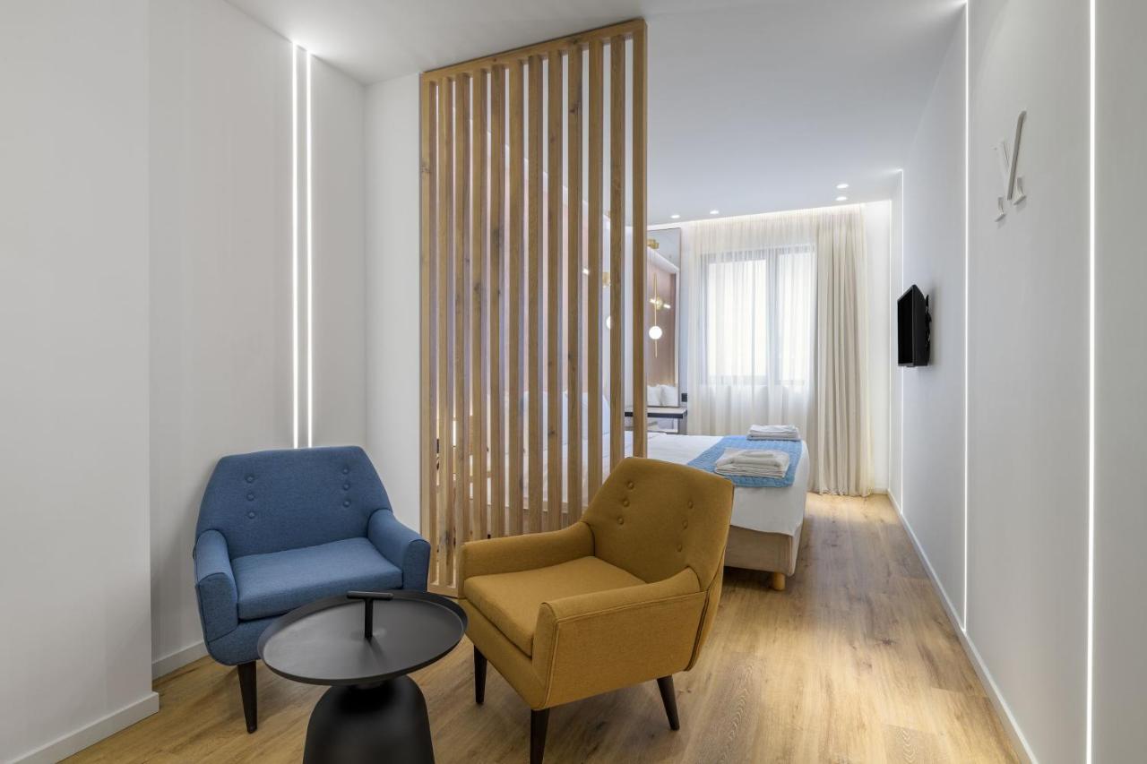 Acropolis Magenta Luxury Suites Atene Esterno foto