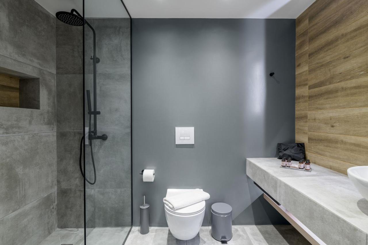 Acropolis Magenta Luxury Suites Atene Esterno foto