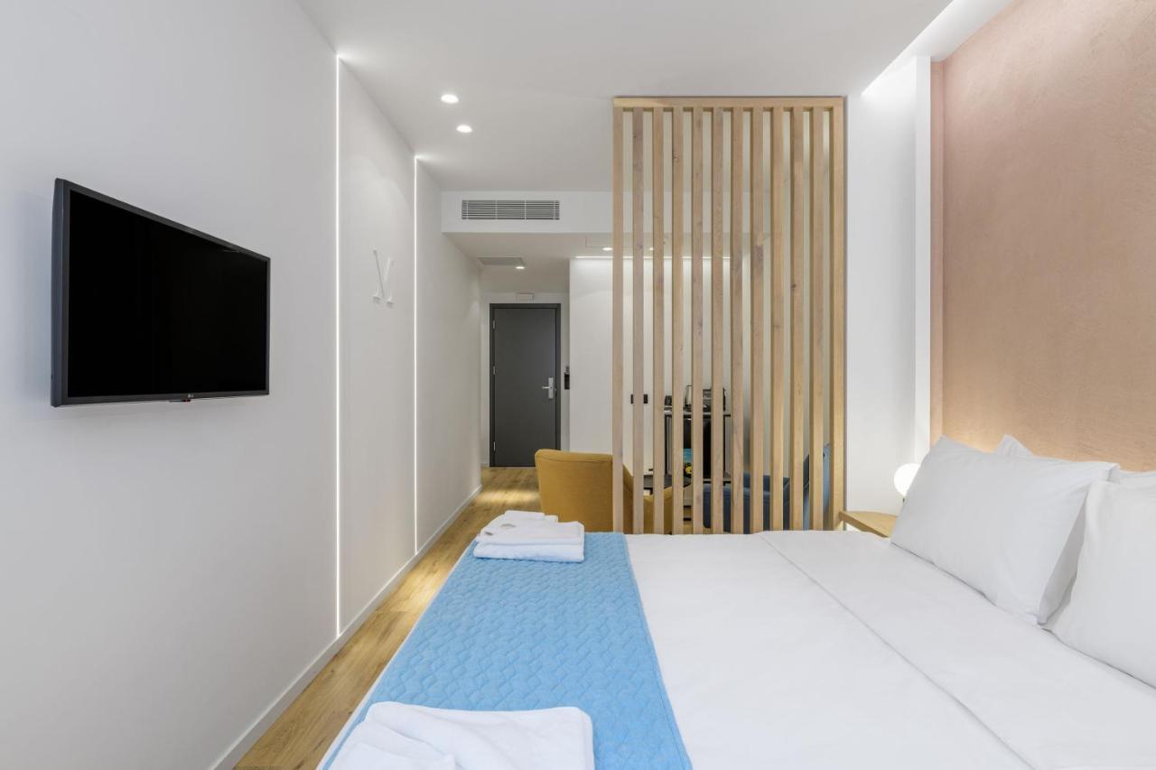 Acropolis Magenta Luxury Suites Atene Esterno foto