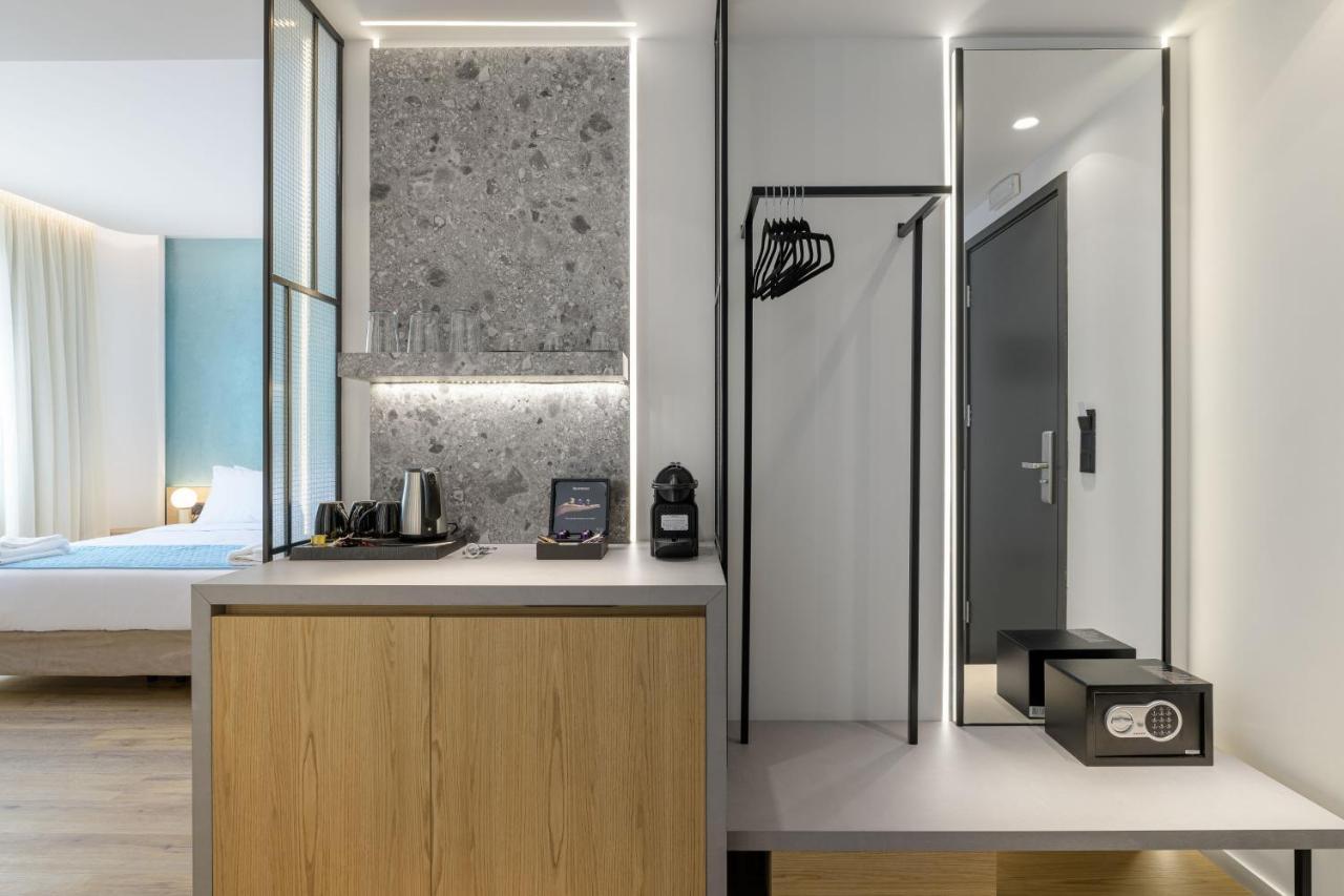 Acropolis Magenta Luxury Suites Atene Esterno foto
